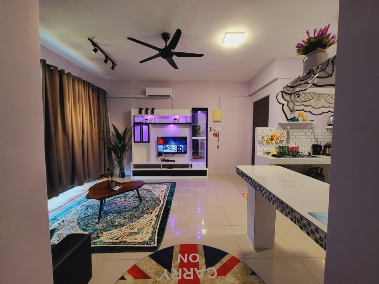 Izz Homestay Apartment Casa Kayangan Meru Ipoh Luaran gambar